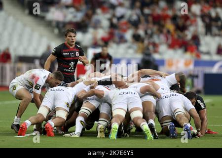 ©Sébastien Muylaert/MAXPPP - Antoine Dupont du Stade Toulousain lors de la finale du top 14 de rugby entre le Stade Toulousain et le Stade Rocelais au stade de France. Saint Denis, 25.06.2021 Rugby Top 14 final entre le Stade Toulousain et le Stade Rocelais au Stade de France. Saint-Denis, 25.06.2021 Banque D'Images