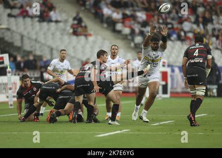 ©Sébastien Muylaert/MAXPPP - Antoine Dupont du Stade Toulousain lors de la finale du top 14 de rugby entre le Stade Toulousain et le Stade Rocelais au stade de France. Saint Denis, 25.06.2021 Rugby Top 14 final entre le Stade Toulousain et le Stade Rocelais au Stade de France. Saint-Denis, 25.06.2021 Banque D'Images