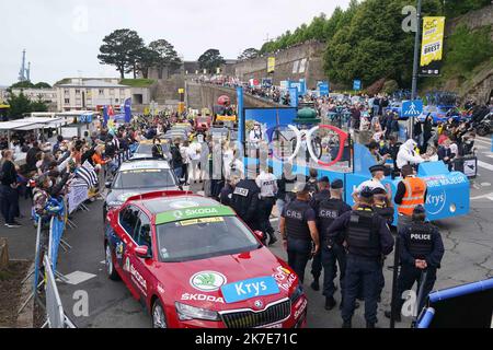 ©PHOTOPQR/OUEST FRANCE/Eddy LEMAISTRE ; BREST ; 26/06/2021 ; Tour de France 2021 - Grand-Bretagne - Caravane publicitaire au Parc de la chaîne - Banque D'Images