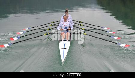 ©PHOTOPQR/LE PROGRES/Philippe TRIAS - 25/06/2021 - Equipe de France d'aviron, Bellecin, 25 juin 2021. -Entraînement des athlètes de l'équipe de France sélectionné pour les Jeux olympiques 2021 au Japon sur le lac de Vouglans. Les filles en 4 de couple, - Emma Lunatti, Marie Jacquet, Margaux Bailleul et Violaine Aernoudt. - Entraînement des athlètes de l'équipe française sélectionnés pour les Jeux Olympiques de 2021 au Japon sur le lac Vouglans. Banque D'Images