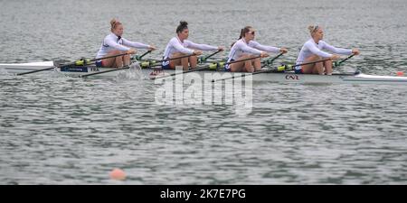 ©PHOTOPQR/LE PROGRES/Philippe TRIAS - 25/06/2021 - Equipe de France d'aviron, Bellecin, 25 juin 2021. -Entraînement des athlètes de l'équipe de France sélectionné pour les Jeux olympiques 2021 au Japon sur le lac de Vouglans. Les filles en 4 de couple, - Emma Lunatti, Marie Jacquet, Margaux Bailleul et Violaine Aernoudt. - Entraînement des athlètes de l'équipe française sélectionnés pour les Jeux Olympiques de 2021 au Japon sur le lac Vouglans. Banque D'Images