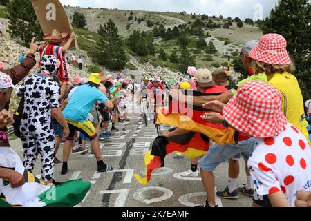 ©PHOTOPQR/LA PROVENCE/REY Jérôme ; Avignon ; 07/07/2021 ; Badoin Mont Ventoux tour de France Etape 11 Sorgues Malaucene 11th de l'édition 108th de la course cycliste Tour de France, à 198 km entre Sorgues et Malaucene, sur 07 juillet 2021. Banque D'Images