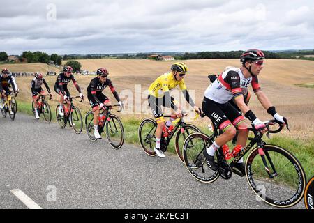 ©PHOTOPQR/LA DEPECHE DU MIDI/LAURENT DARD ; TARBES ; 14/07/2021 ; DDM LAURENT DARD TOUR DE FRANCE 2021 ETAPE ENTRE MURET SAINT LARY col DU PORTET VICTOIRE DE TADEJ POGACAR Tour de France 17th scène le 14th 2021 juillet Banque D'Images