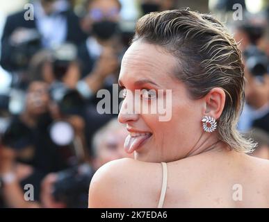 ©PHOTOPQR/NICE MATIN/Sébastien Botella ; Cannes ; 17/07/2021 ; cérémonie de clôture du Festival annuel du film de Cannes 74th sur 17 juillet 2021 à Cannes, France. AGATHE ROUSSELLE le Festival International du film de Cannes 74th, en France. Banque D'Images