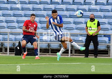 ©PHOTOPQR/VOIX DU NORD/Zack Ajili ; 25/07/2021 ; Almancil, le 25/07/2021, match le FC Porto et le LOSC au Estadio do Algarve. Photo DE la scène de pré-saison ZACK AJILI LA VOIX DU NORD - 25 juillet 2021. Football, match amical entre Lille (FRA) et Porto (por) à Estadio do Algarve, Almancil, Portugal. Banque D'Images