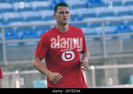 ©PHOTOPQR/VOIX DU NORD/Zack Ajili ; 25/07/2021 ; Almancil, le 25/07/2021, match le FC Porto et le LOSC au Estadio do Algarve. Photo DE la scène de pré-saison ZACK AJILI LA VOIX DU NORD - 25 juillet 2021. Football, match amical entre Lille (FRA) et Porto (por) à Estadio do Algarve, Almancil, Portugal. Banque D'Images