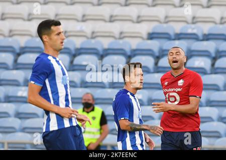 ©PHOTOPQR/VOIX DU NORD/Zack Ajili ; 25/07/2021 ; Almancil, le 25/07/2021, match le FC Porto et le LOSC au Estadio do Algarve. Photo DE la scène de pré-saison ZACK AJILI LA VOIX DU NORD - 25 juillet 2021. Football, match amical entre Lille (FRA) et Porto (por) à Estadio do Algarve, Almancil, Portugal. Banque D'Images