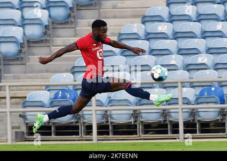 ©PHOTOPQR/VOIX DU NORD/Zack Ajili ; 25/07/2021 ; Almancil, le 25/07/2021, match le FC Porto et le LOSC au Estadio do Algarve. Photo DE la scène de pré-saison ZACK AJILI LA VOIX DU NORD - 25 juillet 2021. Football, match amical entre Lille (FRA) et Porto (por) à Estadio do Algarve, Almancil, Portugal. Banque D'Images