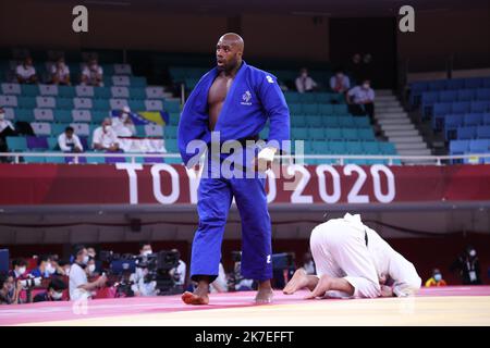 ©PHOTOPQR/NICE MATIN/Sébastien Botella ; Tokyo ; 30/07/2021 ; Teddy Riner de Team France pendant les hommes‚Äôs Judo +100kg huitième dernier jour sept des Jeux Olympiques de Tokyo 2020 à Nippon Budokan sur 30 juillet 2021 à Tokyo, Japon Banque D'Images