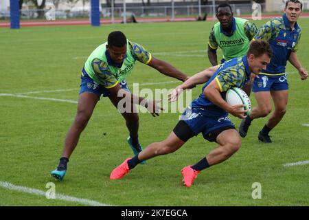 Thierry Larret / Maxppp . Polo de rugby 14. Formation de l'ASM Clermont Auvergne au Phillipe Marcombes, Clermont-Ferrand (63). Banque D'Images