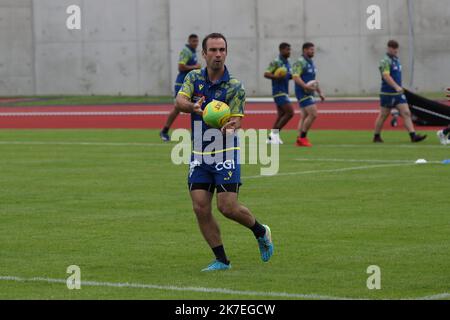 Thierry Larret / Maxppp . Polo de rugby 14. Formation de l'ASM Clermont Auvergne au Phillipe Marcombes, Clermont-Ferrand (63). Banque D'Images