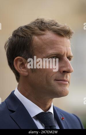 ©Julien Mattia / le Pictorium / MAXPPP - Julien Mattia / le Pictorium - 27/8/2021 - France / Ile-de-France / Paris - le Président de la république Emmanuel Macron a recommandé son homologue Malgache, Andry Rajoelina, Président de la République du Palais de l'Elysée, Madagascar le 27 Aout 2021 / 27/8/2021 - France / Ile-de-France (région) / Paris - le Président de la République Emmanuel Macron a reçu son homologue malgache, Andry Rajoelina, Président de la République de Madagascar à l'Elysée, le 27 août 2021 Banque D'Images