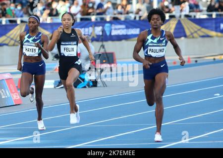 ©Laurent Lairys/MAXPPP - Quanera Hayes des Etats-Unis , Allyson Felix des Etats-Unis et Marileidy Paulino de République dominicaine pendant l'IAAF Wanda Diamond League, Meeting de Paris Athlétisme sur 28 août 2021 au stade de Charlety à Paris, France - photo Laurent Lairys Banque D'Images