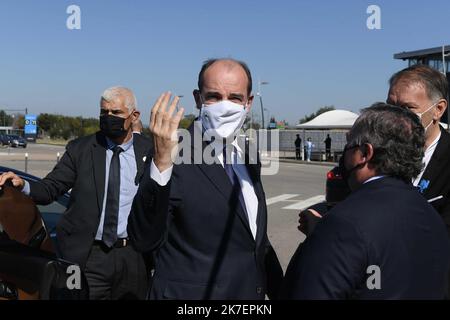 ©PHOTOPQR/LE PROGRES/Joël PHILIPPON - Chassieu 06/09/2021 - Jean Castex au salon Global Industrie 2021. 6 septembre 2021 -Jean Castex au salon Global Industrie 2021 en présence de Olivier Ginon PDG de GL Events, Bruno Bernard pdt Métropole, Laurent Wauquiez pdt région Auvergne Rhone-Alpes et Agnès Pannier-Runacher, sectaire d'État auprès du ministre de l'économie et des Finances - 09/06/2021. Premier ministre français Jean Castex. Banque D'Images