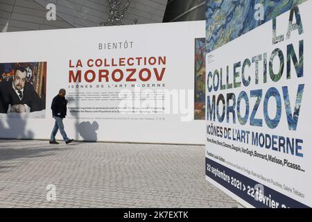 ©PHOTOPQR/LE PARISIEN/olivier corsan ; Paris ; 31/08/2021 ; Paris, France, le 31 août 2021. Montage de la prochaine exposition à la Fondation LVMH (Moët Hennessy Louis Vuitton) : la collection Morozov , les icônes de l'art contemporain. - Montage de la prochaine exposition à la Fondation Louis Vuitton : la Collection Morozov, les icônes de l'art moderne Banque D'Images