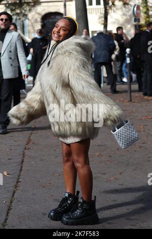 ©Pierre Teyssot/MAXPPP ; invités de MiuMiu à la semaine de la mode de Paris 2021 SS 2022 sous la pandémie Covid-19. Paris, France sur 5 octobre 2021. Paola Locatelli. Â© Pierre Teyssot / Maxppp Banque D'Images