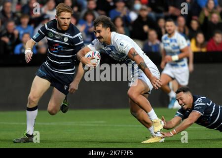 ©PHOTOPQR/LA DEPECHE DU MIDI/VALENTINE CHAPUIS ; TOULOUSE ; 10/10/2021 ; RUGBY XIII SAISON 2021 2022 / FINALE DE CHAMPIONNAT / LE TOULOUSE OLYMPIQUE À XIII ( MAILLOT BLANC ) A RECU FEATHERSTONE ROVERS STADE ERNEST WALLON / VICTOIRE AU XIII OCT 10TH 2021 XIII FINALE DU CHAMPIONNAT DE RUGBY : Toulouse vs Featherstone Rovers Banque D'Images