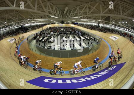 ©PHOTOPQR/LE COURRIER PICARD/HASLIN ; Roubaix ; 21/10/2021 ; 21/10/21 Championnats du monde cycliste sur piste vélodrome Jean Stablinski de Roubaix finale du Scratch hommes photo Fred HASLIN - CHAMPIONNAT DU MONDE DE CYCLISME SUR PISTE ROUBAIX Banque D'Images