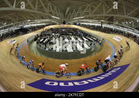 ©PHOTOPQR/LE COURRIER PICARD/HASLIN ; Roubaix ; 21/10/2021 ; 21/10/21 Championnats du monde cycliste sur piste vélodrome Jean Stablinski de Roubaix finale du Scratch hommes photo Fred HASLIN - CHAMPIONNAT DU MONDE DE CYCLISME SUR PISTE ROUBAIX Banque D'Images