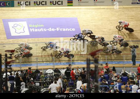 ©PHOTOPQR/LE COURRIER PICARD/HASLIN ; Roubaix ; 21/10/2021 ; 21/10/21 Championnats du monde cycliste sur piste vélodrome Jean Stablinski de Roubaix finale du Scratch hommes photo Fred HASLIN - CHAMPIONNAT DU MONDE DE CYCLISME SUR PISTE ROUBAIX Banque D'Images