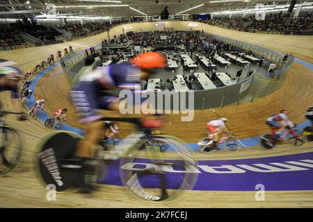 ©PHOTOPQR/LE COURRIER PICARD/HASLIN ; Roubaix ; 21/10/2021 ; 21/10/21 Championnats du monde cycliste sur piste vélodrome Jean Stablinski de Roubaix finale du Scratch hommes photo Fred HASLIN - CHAMPIONNAT DU MONDE DE CYCLISME SUR PISTE ROUBAIX Banque D'Images