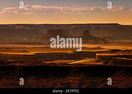Rivière Colorado depuis le point de vue du parc national de Ded Horse , Utah, États-Unis Banque D'Images