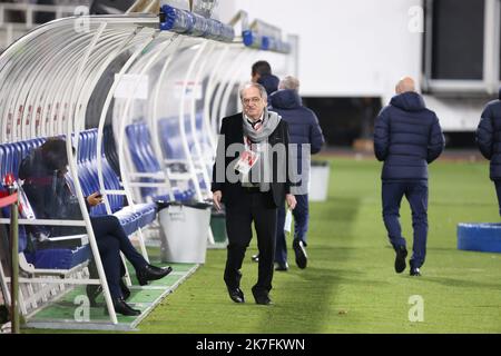 ©PHOTOPQR/LE PARISIEN/LP / ARNAUD JOURNOIS ; HELSINKI ; 16/11/2021 ; FOOTBALL , MATCH DE QUALIFICATION POUR LA COUPE DU MONDE FIFA QATAR 2022 , 16/11/2021 , HELSINKI ( FINLANDE ) STADE OLYMPIQUE / FINLANDE - FRANCE / NOËL LE GRAËT Banque D'Images