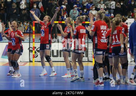 ©Laurent Layris/MAXPPP - Team Norway lors du Championnat du monde des femmes IHF 2021, match de handball final entre la France et la Norvège sur 19 décembre 2021 au Palau d'Esports de Granollers à Granollers, Barcelone, Espagne - photo Laurent Layris / MAXPPP Banque D'Images