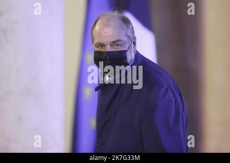 ©Sébastien Muylaert/MAXPPP - le ministre français de la Justice, Eric Dupond-Moretti, arrive pour une rencontre avec des membres de la commission européenne et le président français à l'Elysée, alors que la France prend la présidence tournante de l'UE sur 1 janvier 2022. Paris, 06.01.2022 Banque D'Images