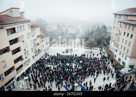 ©Adrien Vautier / le Pictorium / MAXPPP - Adrien Vautier / le Pictorium - 15/1/2022 - France / Auvergne-Rhone-Alpes / Lyon - Christiane Taubira annonce officiement sa candidature a la Presidentielle depuis les pentes de la croix-se a Lyon le samedi 15 Rousjanvier 2022 / 15/1/2022 Lyon - France / Auvergne / Rhône-Alpes - Christiane Taubira annonce officiellement sa candidature à la présidence des pentes de la croix-rousse à Lyon samedi, 15 janvier 2022 Banque D'Images