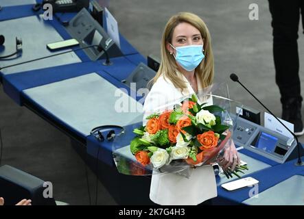 ©PHOTOPQR/l'ALSACE/Jean-Marc LOOS ; Strasbourg ; 18/01/2022 ; Roberta Metsola élée présidente du Parlement européen à Strasbourg le 18 JANVIER 2022 ; - 2022/01/18 - Roberta METSOLA, nouvelle présidente du Parlement européen. Banque D'Images