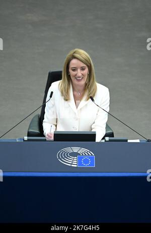 ©PHOTOPQR/l'ALSACE/Jean-Marc LOOS ; Strasbourg ; 18/01/2022 ; Roberta Metsola élée présidente du Parlement européen à Strasbourg le 18 JANVIER 2022 ; - 2022/01/18 - Roberta METSOLA, nouvelle présidente du Parlement européen. Banque D'Images