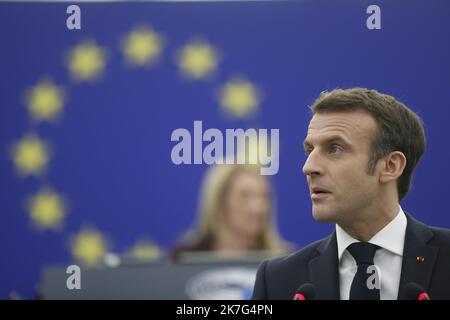 ©PHOTOPQR/DNA/Jean-François BADIAS ; Strasbourg ; 19/01/2022 ; Emmanuel Macron dévant les Européens le président français Emmanuel Macron au siège principal du Parlement européen, à Strasbourg, France, sur 19 janvier 2022. Banque D'Images