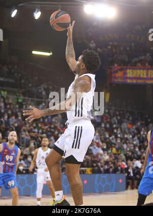 ©Laurent Lairys/MAXPPP - Chris Jones de Lyon - Villeurbanne pendant le match Euroligue de Turkish Airlines entre le FC Barcelone et LDLC ASVEL sur 27 janvier 2022 au Palau Blaugrana à Barcelone, Espagne - photo Laurent Lairys / MAXPPP Banque D'Images