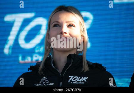 ©Laurent Lairys/MAXPPP - Marion Rousse pendant le Tour de la Provence 2022, course cycliste, Prologue, Time Trial (7,2 km) sur 10 février 2022 à Berre-l'‰tang, France - photo Laurent Lairys / Banque D'Images