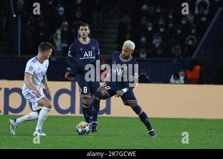 ©PHOTOPQR/LE PARISIEN/Fred Dugit ; Paris ; 15/02/2022 ; Sport Parc des princes (Paris XVIe), le 15 février 2022 8es de finale aller de la Ligue des Champions PSG-Real Madrid photo LP / Fred Dugit Neymar Banque D'Images