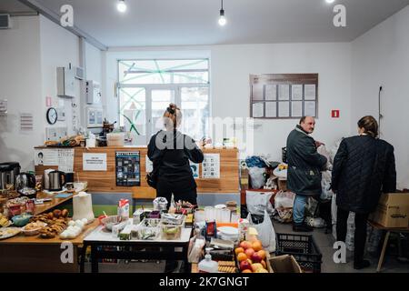 ©Adrien Vautier / le Pictorium/MAXPPP - Kiev 03/03/2022 Adrien Vautier / le Pictorium - 3/3/2022 - Ukraine / Kiev - dans un centre de la défense territoriale le 03 mars. / 3/3/2022 - Ukraine / Kiev - dans un centre de la défense territoriale sur 03 mars. Banque D'Images