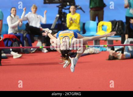 ©Laurent Lairys/MAXPPP - Yaroslava MAHUCHIKH de l'Ukraine finale femmes de saut en hauteur hommes pendant les Championnats du monde d'athlétisme en salle 2022 sur 18 mars 2022 à l'arène Stark à Belgrade, Serbie - photo Laurent Lairys / Banque D'Images