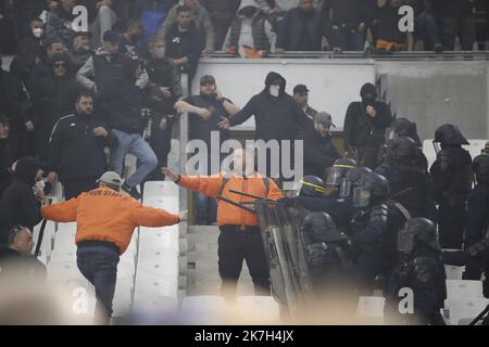 ©PHOTOPQR/LA PROVENCE/SPEICH Frédéric ; Marseille ; 07/04/2022 ; football : Europa Conference League UEFA 1/4 de finale aller match : Olympique de Marseille (OM) - PAOK Salonique (GRECE) au Stade Vélodrome Orange Banque D'Images