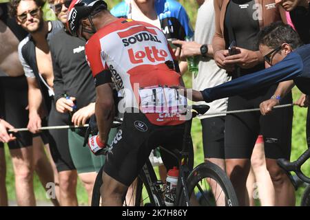 ©PHOTOPQR/VOIX DU NORD/1 ; 17/04/2022 ; 17/04/2022. Cours cyciste Paris Roubaix, dans la trouée d'Arenberg. PHOTO PIERRE ROUANET LA VOIX DU NORD - Paris–Roubaix course cycliste 17 avril 2022 Banque D'Images