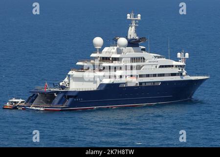 ©François Glories/MAXPPP - 20/04/2022 le Octopus est un yacht de luxe (126 mètres) construit en 2003 pour le milliardaire américain Paul Allen (cofondateur de Microsoft). Il appartient maintenant à sa sœur JO Lynn 'Jody' Patton (née Allen). 07 mai 2011 Banque D'Images