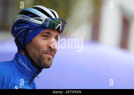 ©Pierre Teyssot/MAXPPP ; TOUR DES ALPES 2022 - course cycliste UCI sous Covid 19 pandémie. Lienz, Autriche sur 22 avril 2022. Etape 5 de Lienz à Lienz, Thibaut Pinot France Groupama - FDJ. Â© Pierre Teyssot / Maxppp Banque D'Images