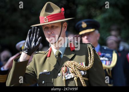 ©PHOTOPQR/VOIX DU NORD/PIERRE ROUANET ; 23/04/2022 ; le Quesnoy, le 23/04/2022. Cérémonie de l'ANZAC (corps de l'armée australienne et néo-zélandaise) Day au Quesnoy (première Guerre mondiale), en présence de militaires et officiels de Nouvelle Zelande. PHOTO PIERRE ROUANET LA VOIX DU NORD le Quesnoy, France, avril 2022 cérémonie de la journée de l'ANZAC (corps de l'armée australienne et néo-zélandaise) au Quesnoy (première Guerre mondiale), en présence de soldats et de responsables néo-zélandais. Banque D'Images