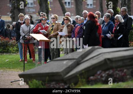 ©PHOTOPQR/VOIX DU NORD/PIERRE ROUANET ; 23/04/2022 ; le Quesnoy, le 23/04/2022. Cérémonie de l'ANZAC (corps de l'armée australienne et néo-zélandaise) Day au Quesnoy (première Guerre mondiale), en présence de militaires et officiels de Nouvelle Zelande. PHOTO PIERRE ROUANET LA VOIX DU NORD le Quesnoy, France, avril 2022 cérémonie de la journée de l'ANZAC (corps de l'armée australienne et néo-zélandaise) au Quesnoy (première Guerre mondiale), en présence de soldats et de responsables néo-zélandais. Banque D'Images