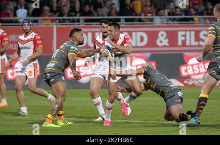 ©PHOTOPQR/L'INDÉPENDANT/CLEMTZ MICHEL ; PERPIGNAN ; 29/04/2022 ; SPORT / RUGBY A XIII / SUPERLEAGUE / CATALANES DRAGONS VS CASTLEFORD TIGERS / STADE GILBERT BRUTUS DE PERPIGNAN / MITCHELL PEARCE Banque D'Images