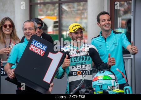 ©PHOTOPQR/Ouest FRANCE/Daniel FOURAY ; Paris ; 14/05/2022 ; Motocyclisme . Vitesse . Championnat du monde . Grand prix de France moto . L'Italien Dennis Foggia prendra le départ en pole position du grand prix catalogue Moto3 . 07 . Dennis Foggia . Leopard Racing . Honda . Italie . Photo Daniel Fouray . Banque D'Images