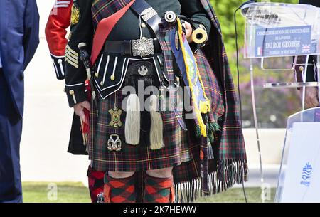 ©PHOTOPQR/VOIX DU NORD/Sébastien JARRY ; 14/05/2022 ; Étaples. le 14/05/2022. Visite de la princesse Anne au cimétiere militaire anglais d'Étaples . Photo Sébastien JARRY : LA VOIX DU NORD. Visite de la princesse Anne au cimetière militaire anglais d'Étaples Banque D'Images