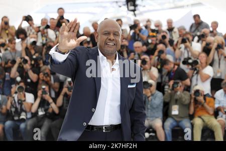 ©PHOTOPQR/NICE MATIN/Patrice Lapointe ; Cannes ; 17/05/2022 ; FRANCE-FILM-FESTIVAL-CANNES l'acteur américain Forest Whitaker pose lors d'une séance photo à l'édition 75th du Festival de Cannes, dans le sud de la France, sur 17 mai 2022. Banque D'Images