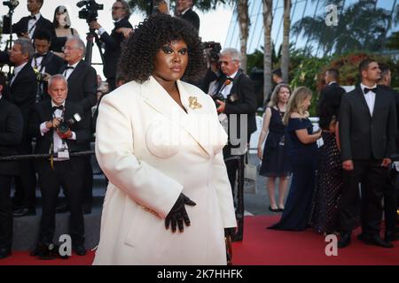 ©PHOTOPQR/LE PARISIEN/Fred Dugit ; Cannes ; 20/05/2022 ; Cuture / Cinéma Palais des festivals à Cannes (06), le 20 mai 2022 montée des marches du film TROIS MILLE ANS DE DÉSIR (TROIS MILLE ans an A T’ATTENDRE) [hors Société] de George Miller Yseult photo LP / Fred Dugit - Festival international du film de Cannes le 20th 2022 mai Banque D'Images