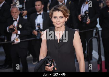 ©PHOTOPQR/LE PARISIEN/Fred Dugit ; Cannes ; 20/05/2022 ; Cuture / Cinéma Palais des festivals à Cannes (06), le 20 mai 2022 montée des marches du film TROIS MILLE ANS DE DÉSIR (TROIS MILLE ans an A T’ATTENDRE) [hors Caroline Fourest photo LP / Fred Dugit - Festival International de Cannes le 20th 2022 mai Banque D'Images